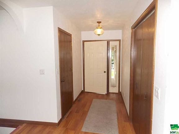 5th image of 2431 Apache Ct