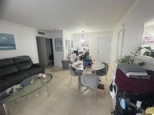 7226 SW 94th Pl APT F2, Miami, FL 33173