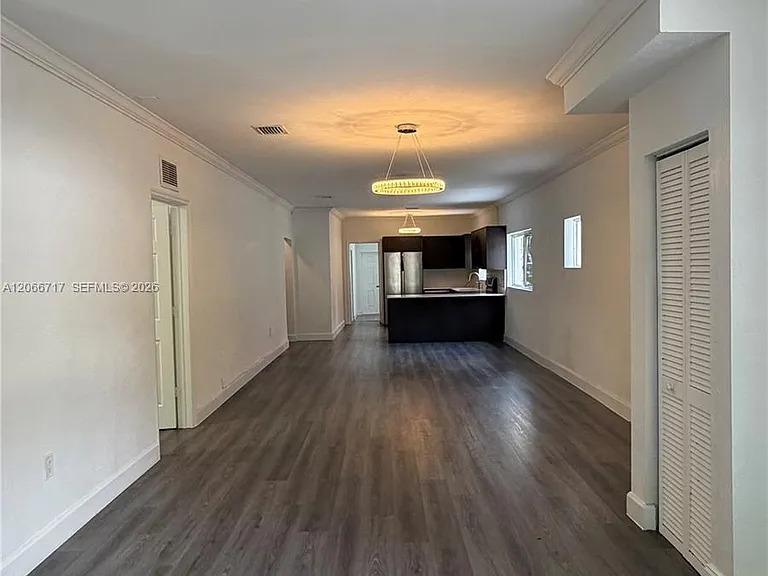 328 SW 15th Ave — Photo 7