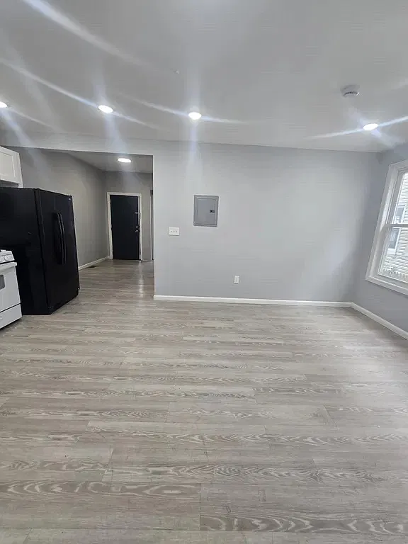 316 Halsted St — Photo 3