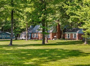 1741 Chippewa Beach Rd, Indian River, MI 49749