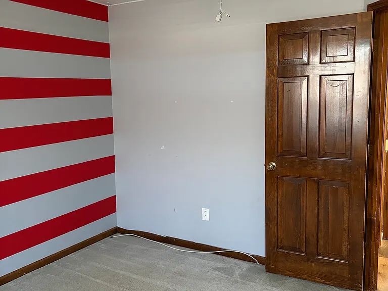 436 Slusser Ln — Photo 16