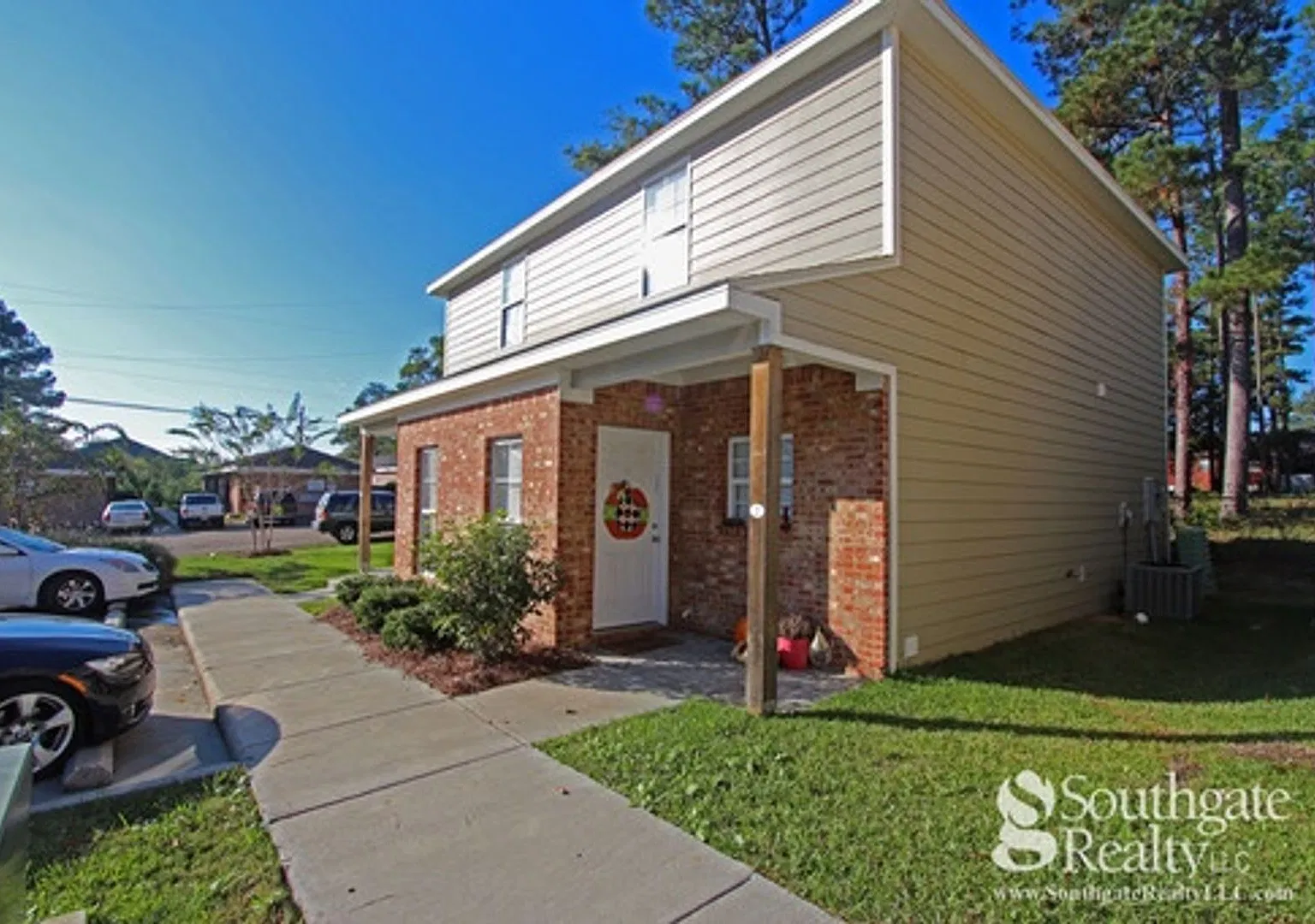 Magnolia Townhomes — Photo 3