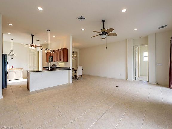 5th image of 20307 Castlemaine AVE