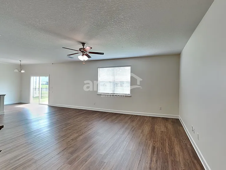 3058 Creek Village Lane Grn — Photo 5