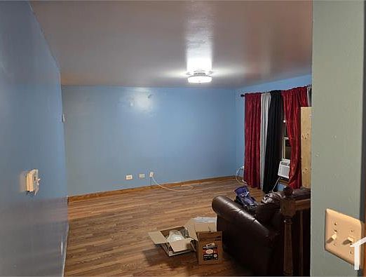 4th image of 13277 S Riverdale Ave