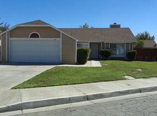 638 Trixis Ave, Lancaster, CA 93534