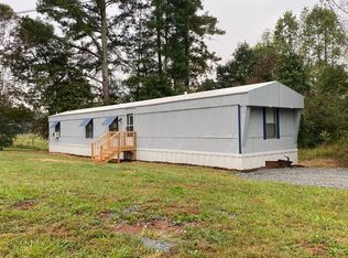 101 Kern Ct, Lawndale, NC 28090