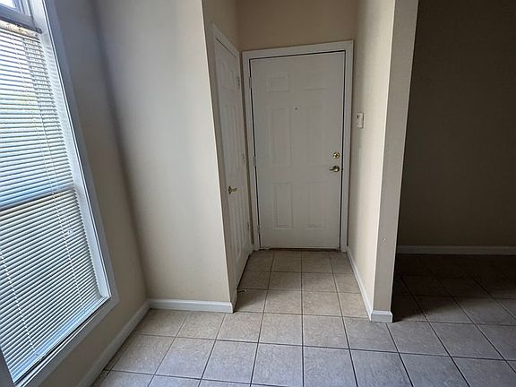 3rd image of 2520-201 Friedland Pl