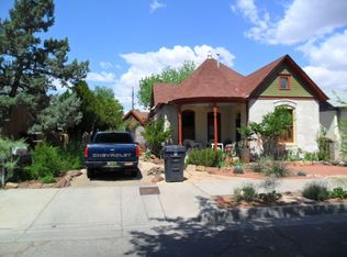 905 8th St NW, Albuquerque, NM 87102
