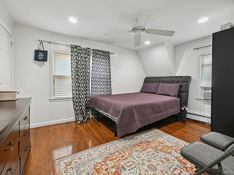 13 Herbert Ave — Photo 8