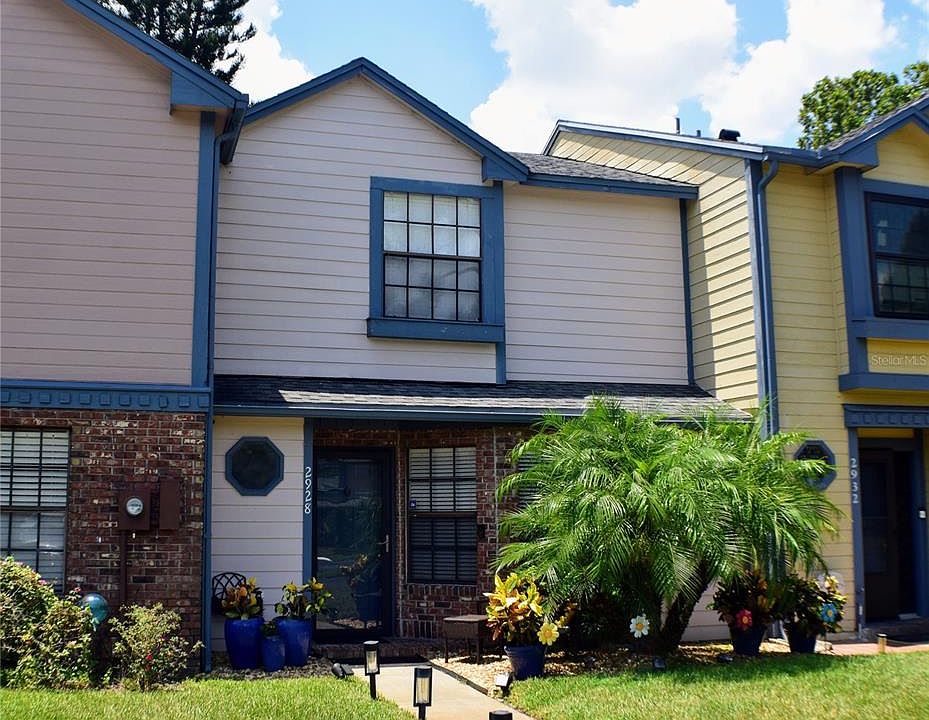 1st image of 2928 LOWELL COURT