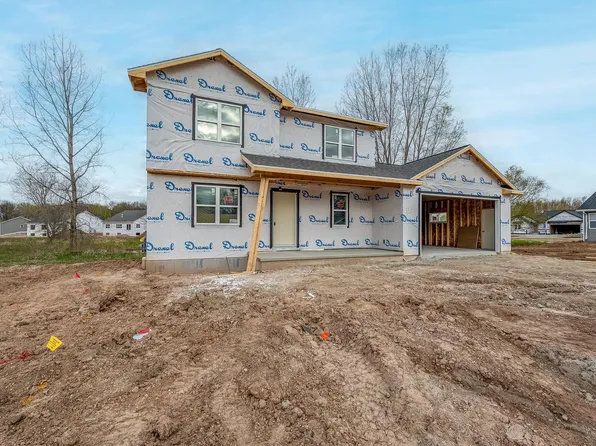 1631 Emerson Ct, Green Bay, WI 54313