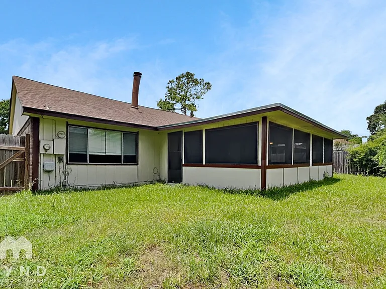 3218 Sedgeborough Cir — Photo 18
