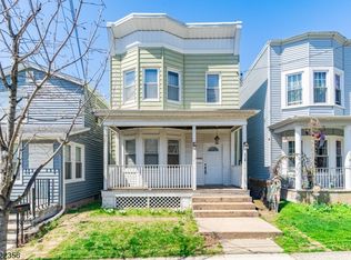 538 Jefferson St, Carlstadt, NJ