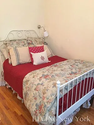 Rented by Living New York | media 12