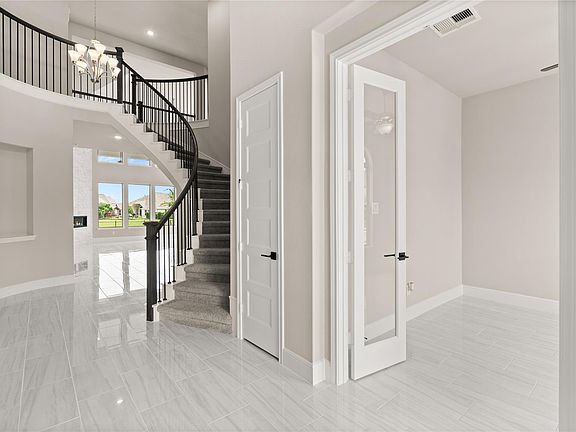 3rd image of 32106 Pond Pine Ct