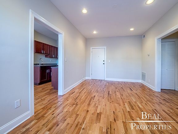 4th image of 2244 W Wilson Ave #2244303
