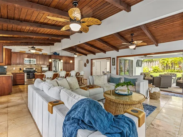 151 Alala Rd, Kailua, HI 96734