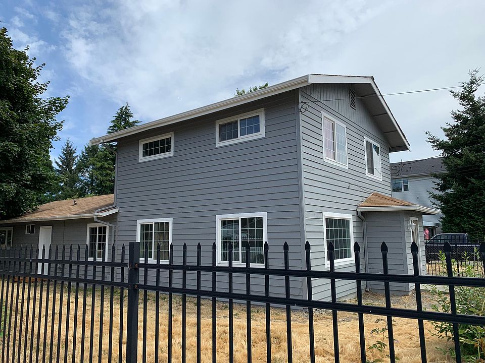 1st image of 2919 S 45th St #A