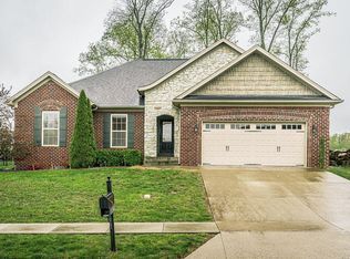11536 Yorktown Blvd, Sellersburg, IN 47172