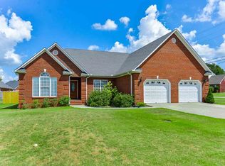 601 Avalon Dr, Hartselle, AL 35640
