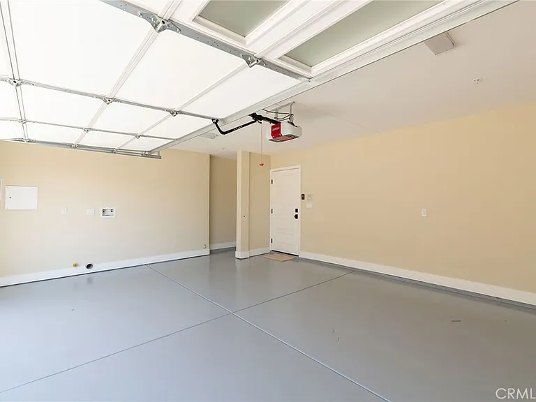 11845 Grevillea Ave — Photo 27