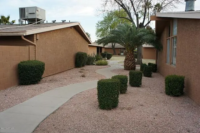E Campbell Ave — Photo 6