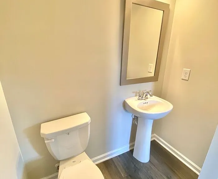230 Mahone Dr — Photo 17