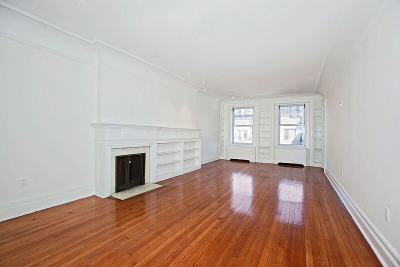 1st image of 17 E 70th St APT A