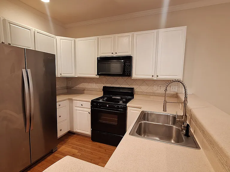4633 Malone Ct — Photo 17