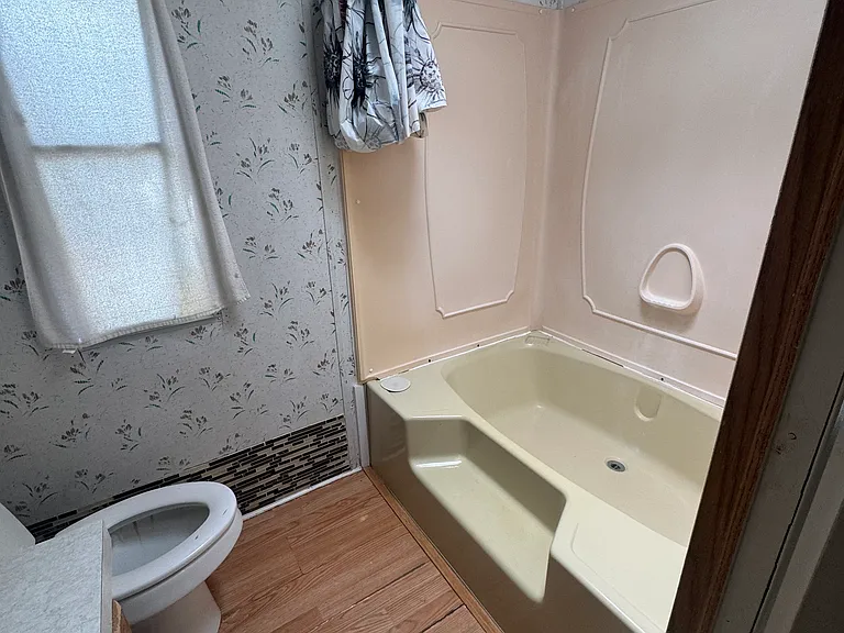 288 E Hemlock Dr — Photo 7
