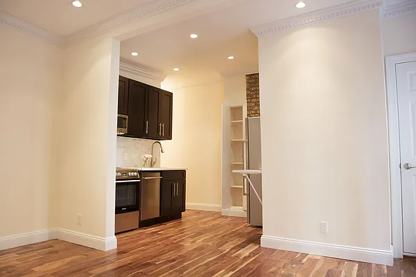 Rented by Blip LLC | media 36