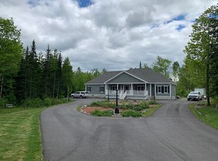 60 Northwoods Dr, Whitefield, NH 03598