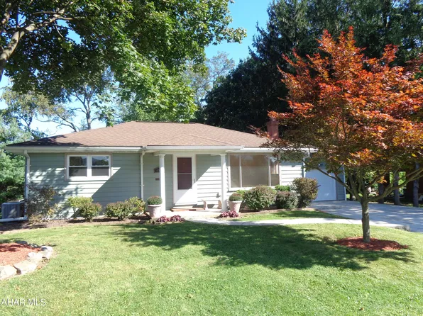 4919 4th Ave, Altoona, PA 16602