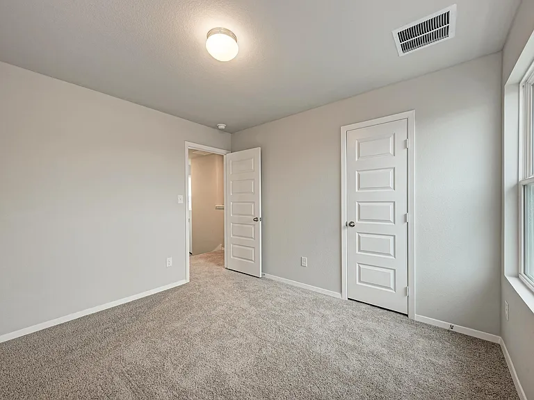 158 Daylily Dr — Photo 29