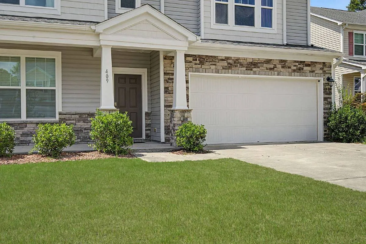 409 Pacific Heights Rd in Knightdale, NC 27545 — Photo 4