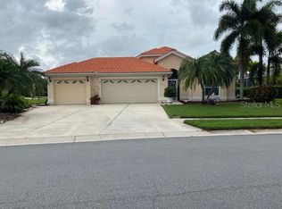 6864 Sagebrush Cir, Sarasota, FL 34243