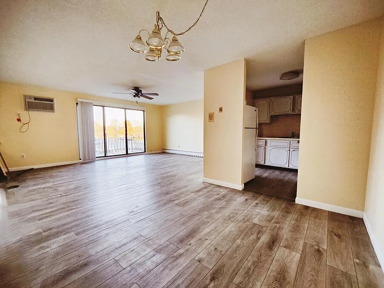 339 Pawtucket Blvd #18 — Photo 12