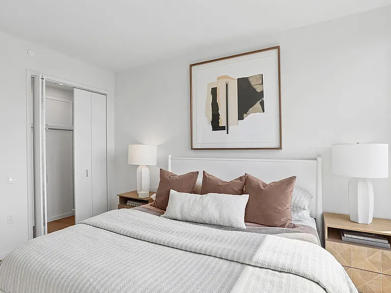 55 Willoughby St #26E — Photo 3