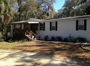 15 Finch Rd, Saint Helena Island, SC 29920