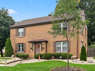 1111 S Lincoln St, Lockport, IL 60441