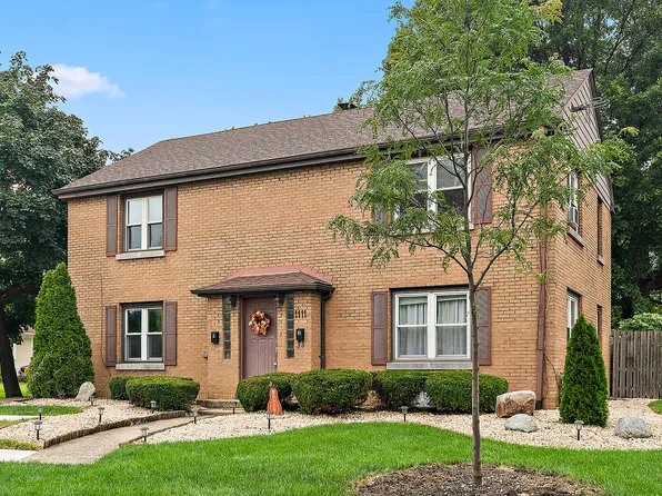 1111 S Lincoln St, Lockport, IL 60441