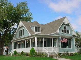 403 N Blackburn Ave, York, NE 68467