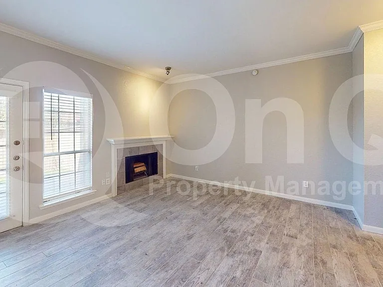 8600 Coppertowne Ln #502 — Photo 5
