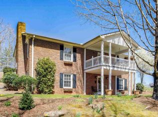 1606 New McElhaney Rd, Travelers rest, SC 29690