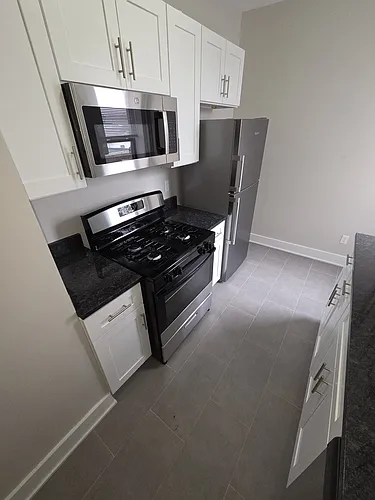 82 Lexington Ave #3 Photo 1