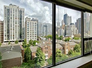 1255 N Sandburg Ter UNIT 1610, Chicago, IL 60610