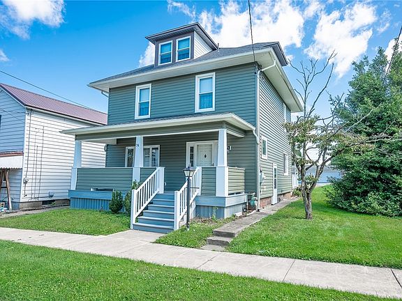 2nd image of 74 Juniper St