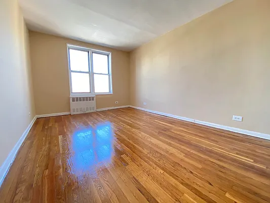 Rented by Contact Realty | media 9